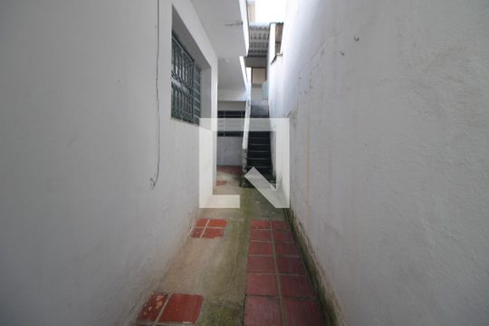 Quintal de casa à venda com 1 quarto, 48m² em Santa Teresinha, São Paulo