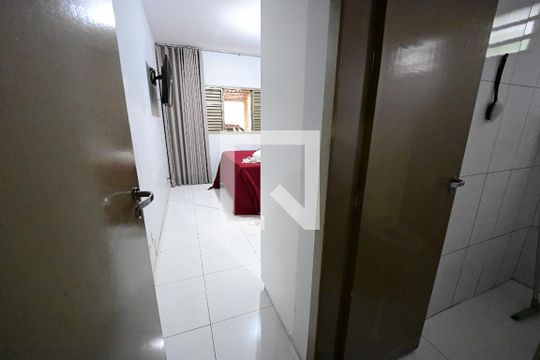 Casa à venda com 2 quartos, 65m² em Parque Amazonia, Goiânia