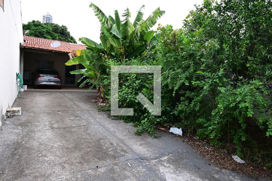 Casa à venda com 2 quartos, 65m² em Parque Amazonia, Goiânia