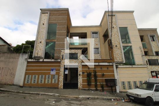 Fachada de apartamento para alugar com 2 quartos, 40m² em Itaquera, São Paulo