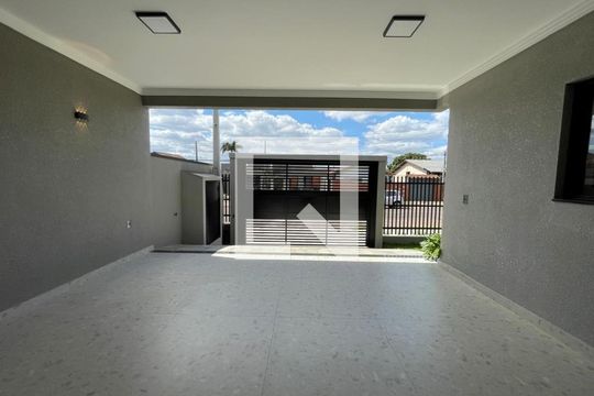Casa à venda com 3 quartos, 130m² em Cristo Rei, São Leopoldo