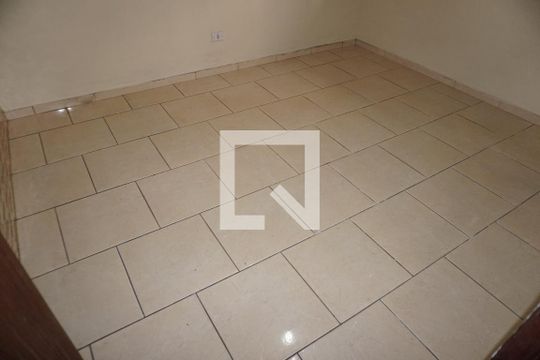Quarto 1 de casa para alugar com 2 quartos, 60m² em Chácaras Caxingui, Embu das Artes