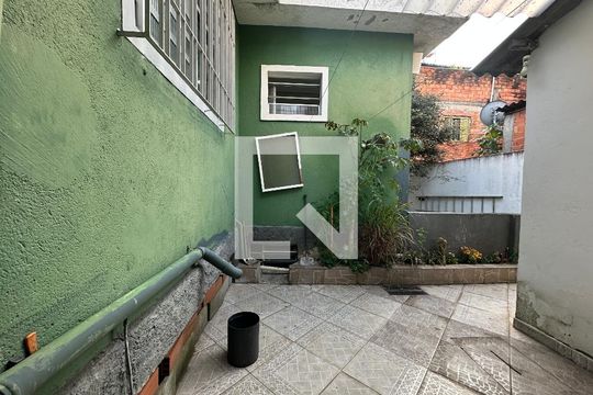 Casa à venda com 3 quartos, 250m² em Jardim Mutinga, Barueri