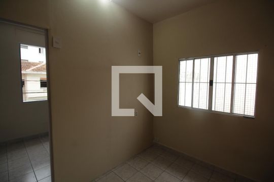 3 de casa para alugar com 3 quartos, 98m² em Marapé, Santos