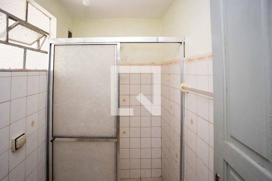 Casa 2 - Banheiro de casa à venda com 4 quartos, 157m² em Vila Nogueira, Diadema