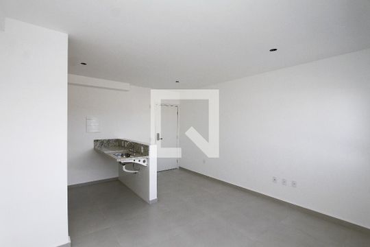 Cozinha de apartamento para alugar com 1 quarto, 26m² em Nova Suíça, Belo Horizonte