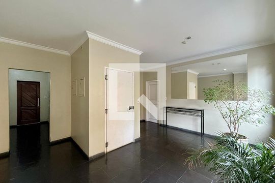 Apartamento para alugar com 3 quartos, 60m² em Vila das Belezas, São Paulo
