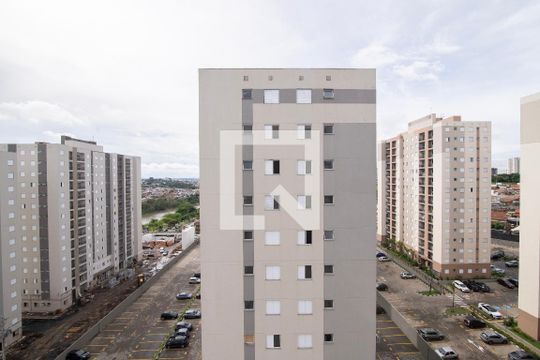 Quarto 1 - Vista da Janela de apartamento para alugar com 2 quartos, 55m² em Nova Alvorada, Hortolândia