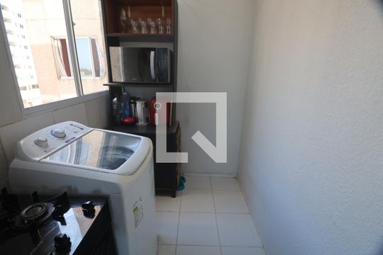 Área de serviço de apartamento para alugar com 2 quartos, 42m² em Estância Velha, Canoas