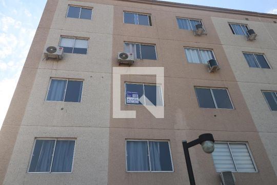Placa de apartamento para alugar com 2 quartos, 42m² em Estância Velha, Canoas