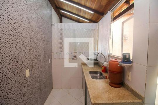 Casa à venda com 2 quartos, 70m² em Centro, Rio de Janeiro