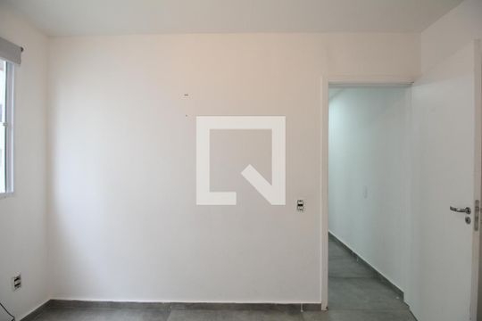 Quarto 1 de apartamento para alugar com 2 quartos, 44m² em Jardim Maria Duarte, São Paulo