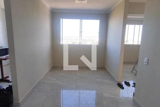 Sala de apartamento à venda com 2 quartos, 42m² em Jardim do Lago, Osasco