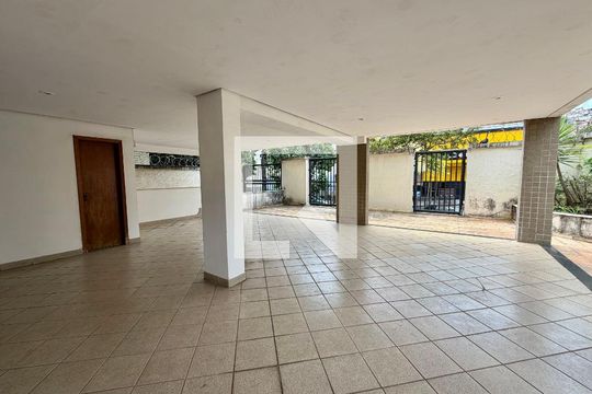 Garagem de apartamento à venda com 3 quartos, 85m² em Serra, Belo Horizonte