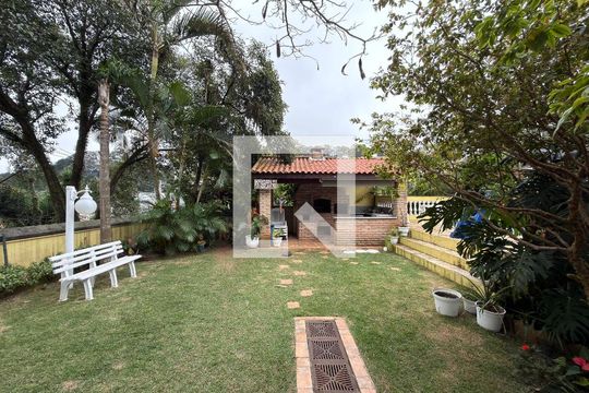 Churrasqueira de casa à venda com 2 quartos, 880m² em Vila Jordanopolis, São Bernardo do Campo