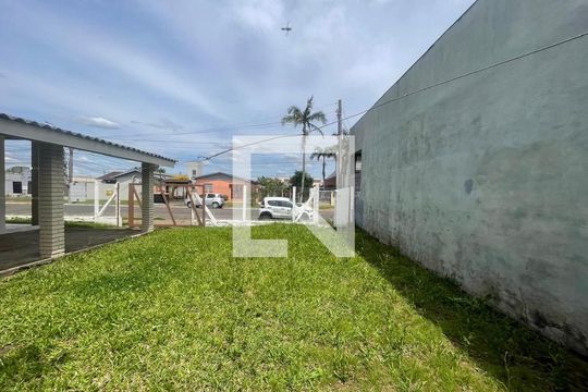 Casa à venda com 2 quartos, 84m² em Santos Dumont, São Leopoldo