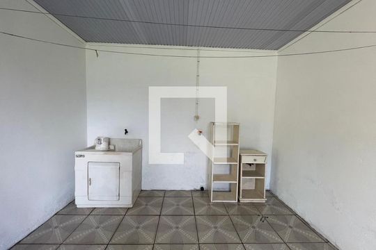 Casa para alugar com 1 quarto, 90m² em Santo Afonso, Novo Hamburgo