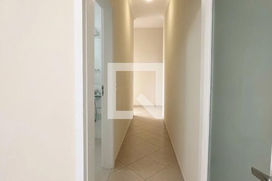 Corredor de casa para alugar com 4 quartos, 330m² em Jardim Atlântico, Florianópolis