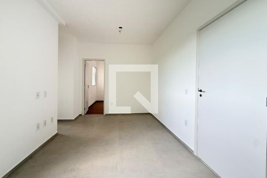 Sala de apartamento para alugar com 2 quartos, 47m² em Palmeiras, Belo Horizonte