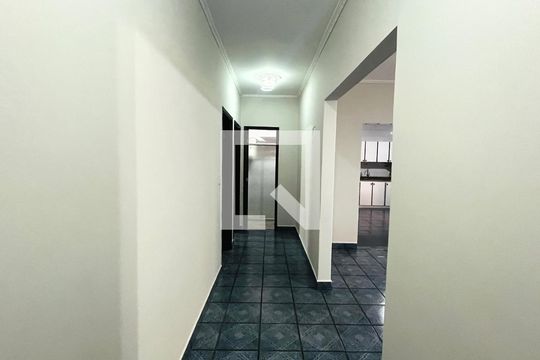 Casa para alugar com 3 quartos, 200m² em Jardim Boa Esperança, Campinas