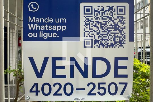 Placa MMGQ-769 de apartamento para alugar com 2 quartos, 75m² em Vila Madalena, São Paulo