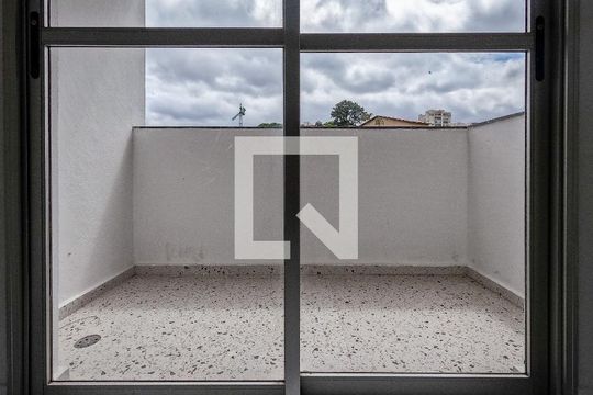 Apartamento para alugar com 3 quartos, 64m² em Vila Pereira Barreto, São Paulo
