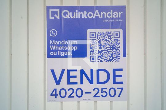 placa instalada em 21/10/2026 com o código NNQT-1467 de casa à venda com 3 quartos, 97m² em Rio Pequeno, São Paulo
