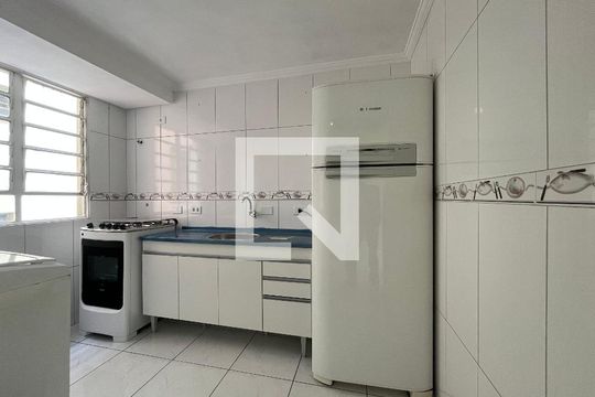 Cozinha de apartamento à venda com 2 quartos, 45m² em Conjunto City Jaragua, São Paulo