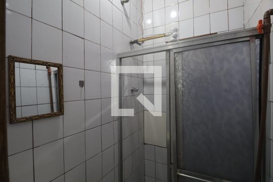 Banheiro de casa para alugar com 1 quarto, 30m² em Parque da Matriz, Cachoeirinha