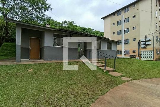 Apartamento para alugar com 2 quartos, 42m² em Cosmos, Rio de Janeiro