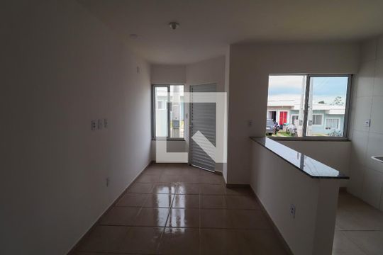 Casa de Condomínio para alugar com 2 quartos, 53m² em Lopes de Oliveira, Sorocaba