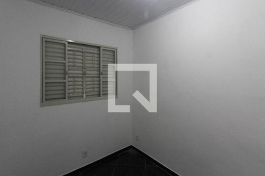 Quarto 03 de casa para alugar com 1 quarto, 100m² em Jardim Sao Roberto, São Paulo