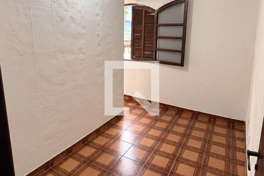 Sala de casa para alugar com 1 quarto, 30m² em Vila Marina, São Paulo