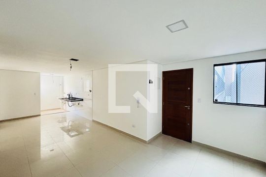 Sala de apartamento para alugar com 3 quartos, 78m² em Vila Guilhermina, São Paulo