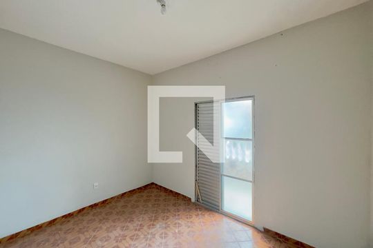 Casa para alugar com 3 quartos, 200m² em Jardim Angelica, Guarulhos