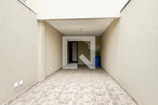 Garagem de casa à venda com 2 quartos, 120m² em Vila Carolina, São Paulo