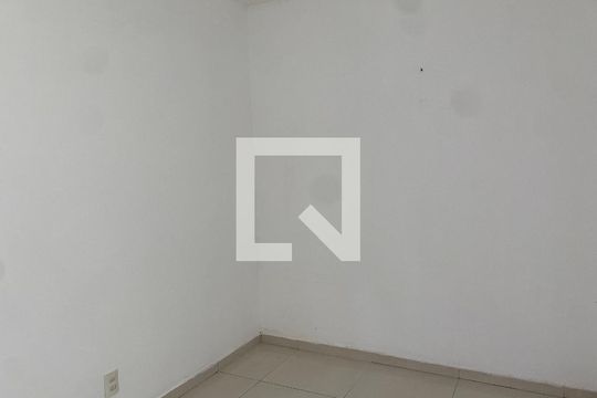 Sala de apartamento para alugar com 2 quartos, 45m² em Parada de Lucas, Rio de Janeiro