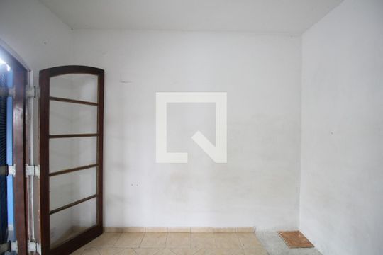 Quarto 2 de casa para alugar com 3 quartos, 140m² em Jardim Clementino, Taboão da Serra