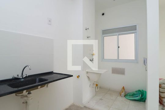 Sala/Cozinha de apartamento à venda com 2 quartos, 36m² em Parque Ipe, São Paulo