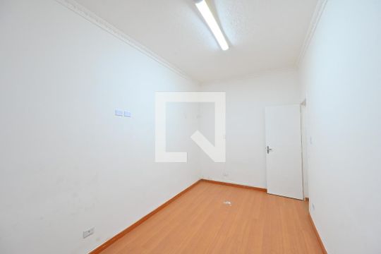 Quarto 3 de casa para alugar com 3 quartos, 100m² em Mirandópolis, São Paulo