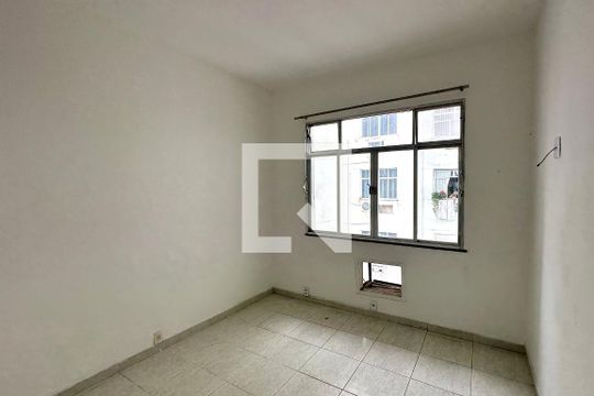 Apartamento à venda com 1 quarto, 45m² em Copacabana, Rio de Janeiro