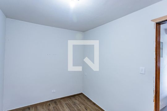 Quarto de casa para alugar com 2 quartos, 60m² em Parque Sao Domingos, São Paulo