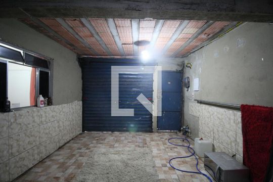 Garagem de casa à venda com 3 quartos, 72m² em Jardim Olinda, São Paulo