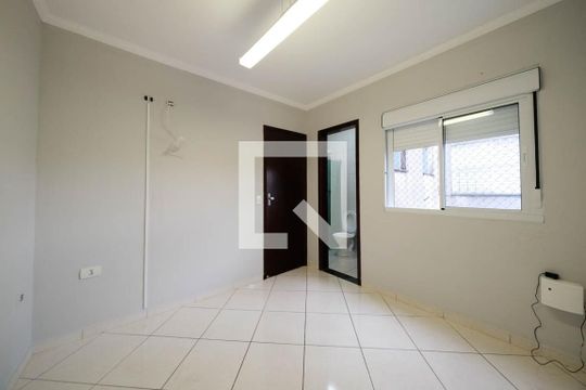 Suíte 2 de casa de condomínio para alugar com 2 quartos, 55m² em Vila Ré, São Paulo