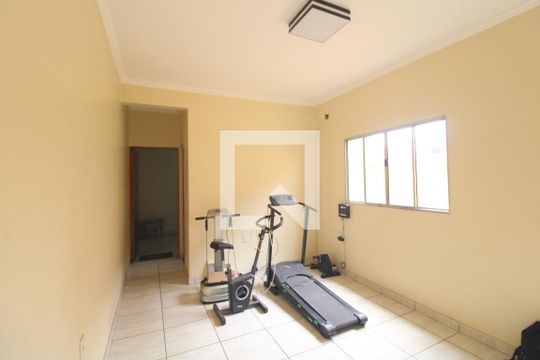 Sala de casa à venda com 2 quartos, 69m² em Vila Nascente, São Paulo