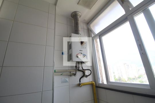 Área de Serviço de apartamento à venda com 2 quartos, 50m² em Anil, Rio de Janeiro