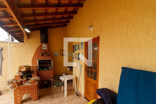 Casa para alugar com 2 quartos, 86m² em Vila Constança, São Paulo