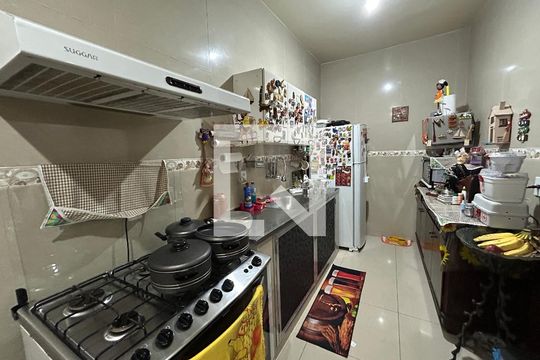 Cozinha de casa à venda com 6 quartos, 50m² em Realengo, Rio de Janeiro