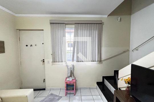 Sala - Sala de Jantar  de casa de condomínio para alugar com 2 quartos, 70m² em Vila Homero Thon, Santo André