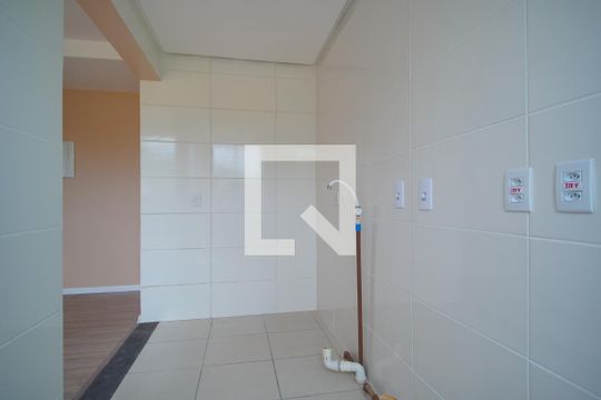 Cozinha de apartamento para alugar com 2 quartos, 45m² em Morro Santana, Porto Alegre